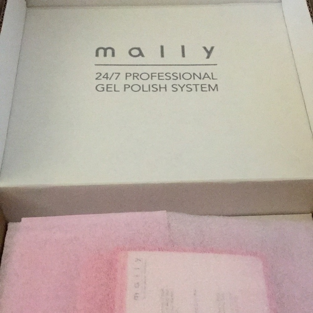 Molly professional NAIL SYSTEM